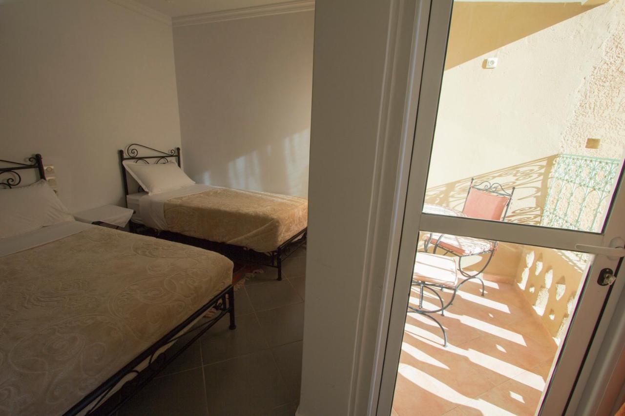 Hotel Kasbah Didis Ait Ougliff Esterno foto